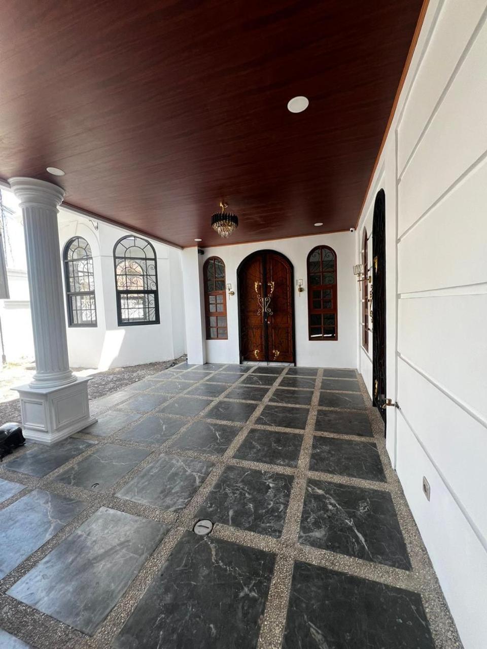 Rumah liburan Utama House